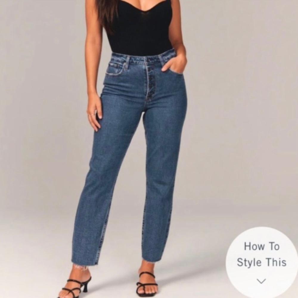 Abercrombie High Rise Mom Jean - Picture 2 of 5